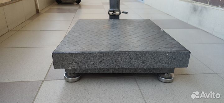 Весы напольные электронные 150 кг