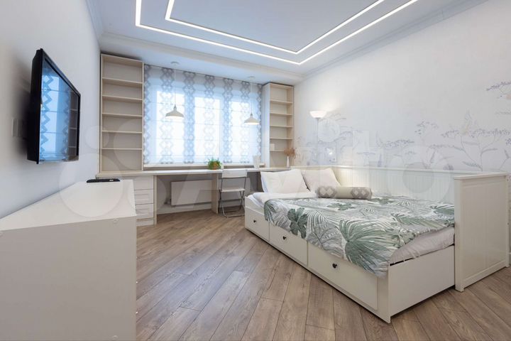 2-к. квартира, 55 м², 17/17 эт.