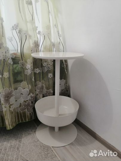 Столик IKEA