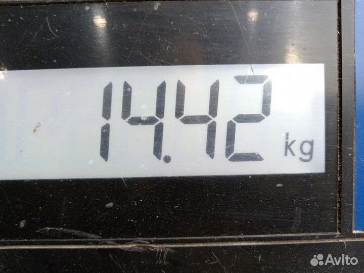 Стойка амортизатора переднего правого Renault Megane