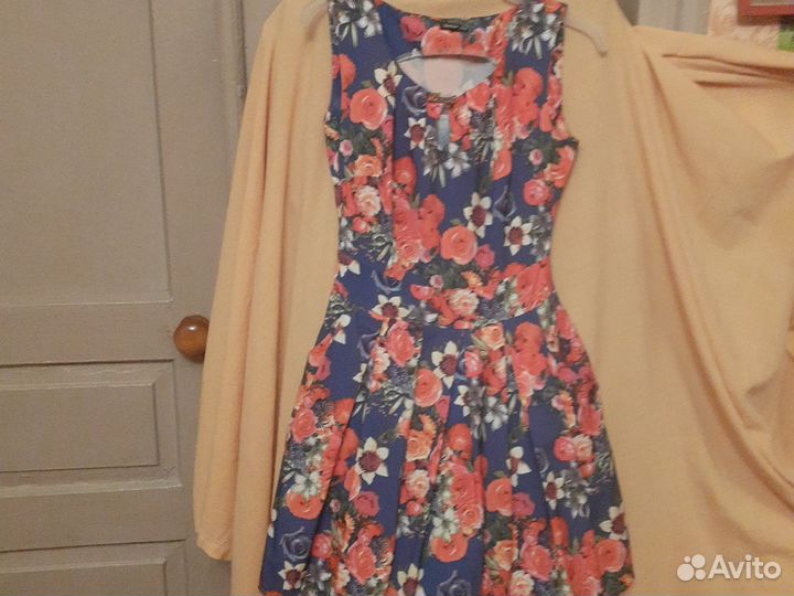 Платья для девочек,брюки,кофты,футболки