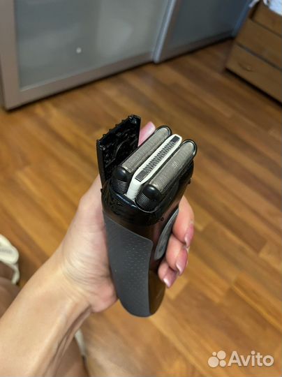 Электробритва braun