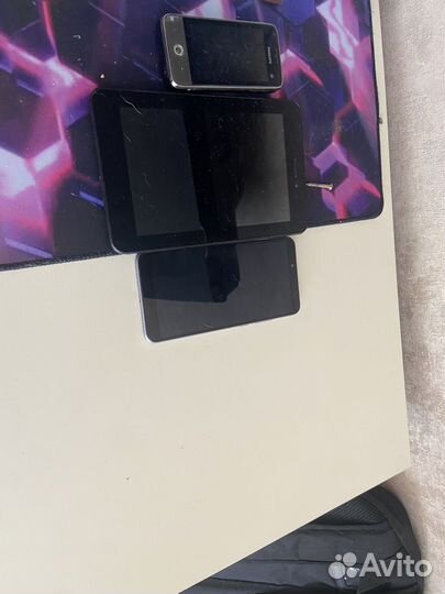 Планшет, телефон