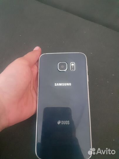 Телефон Samsung