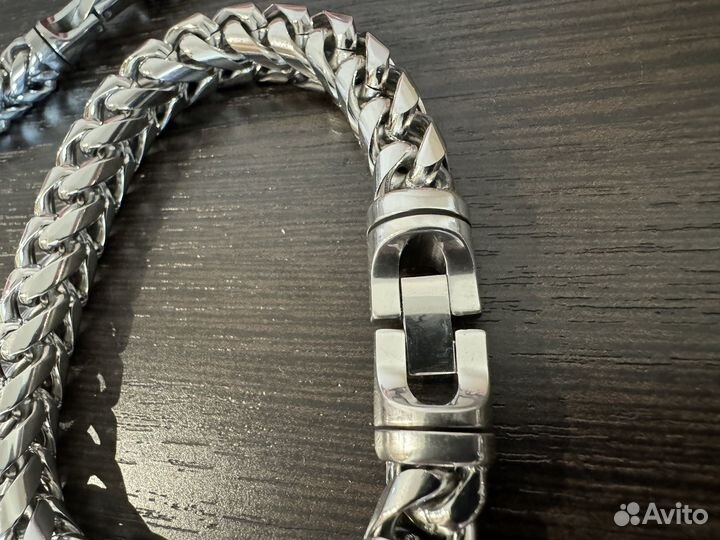 Цепь и браслет
