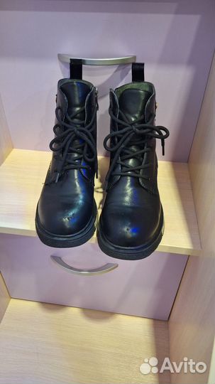 Ботинки демисезонные для девочки р35