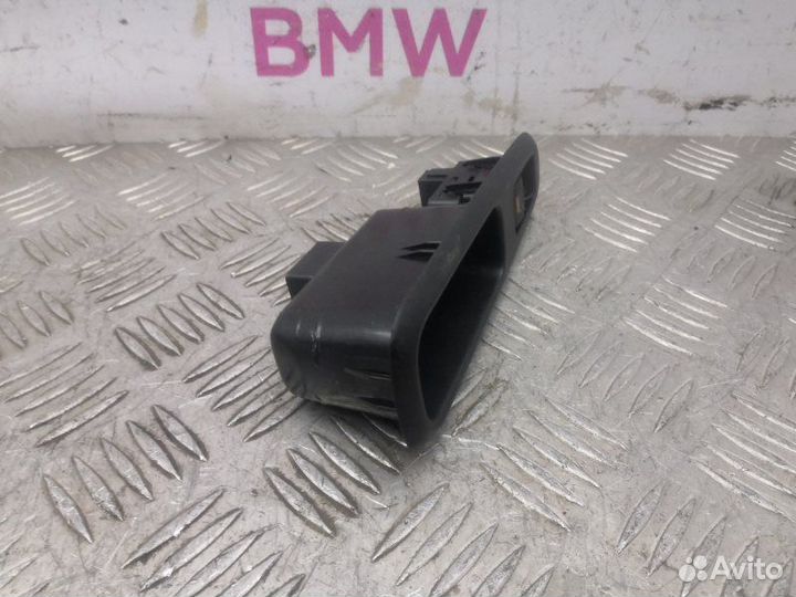 Кнопка стеклоподъёмника задняя Peugeot 3008 U5 EP6