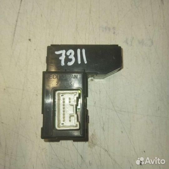 Блок кнопок кондиционера Toyota Corolla E11