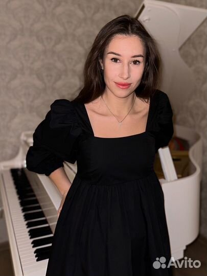 Уроки фортепиано, Учитель фортепиано