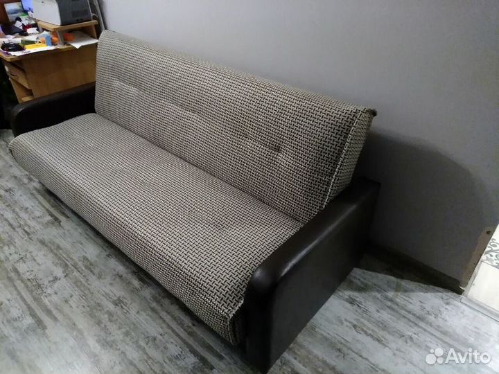 Диваны