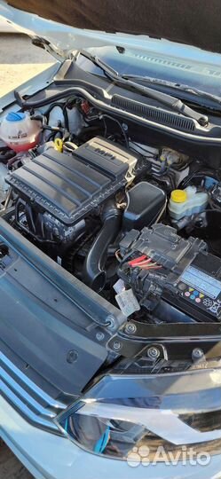 Под разбор Volkswagen polo classic 1.6MPI запчасти