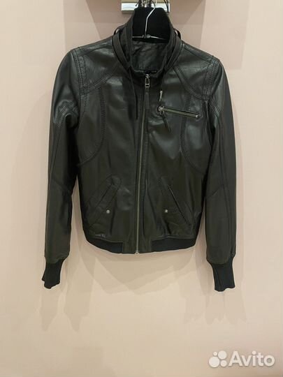 Куртка кожаная женская42-44