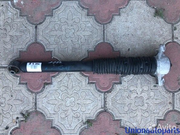 Hyundai Tucson lll Задняя стойка амортизатора