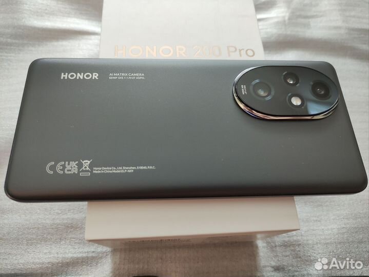 HONOR 200 Pro, 12/512 ГБ