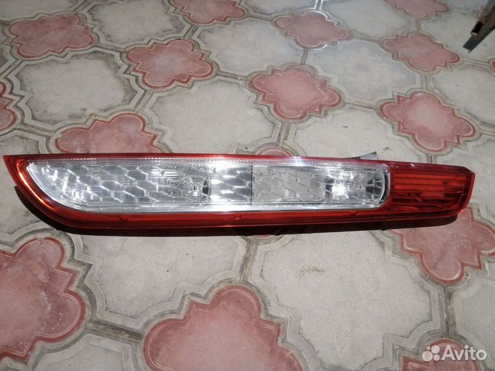 Стоп сигнал ford focus 2