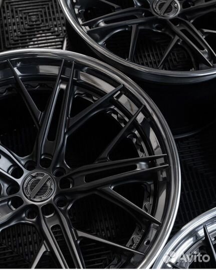 Кованые двусоставные диски R22 BMW X5 G05