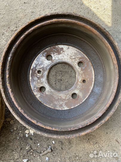 Задние барабаны Hyundai Accent