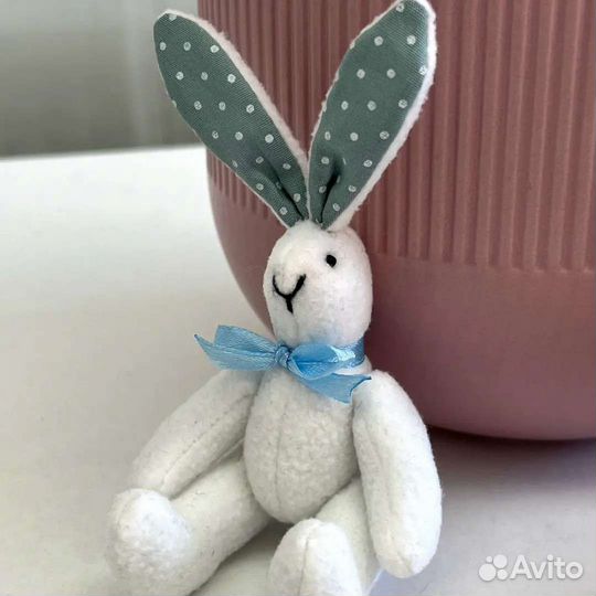 Кукла текстильная ручной работы с зайцем