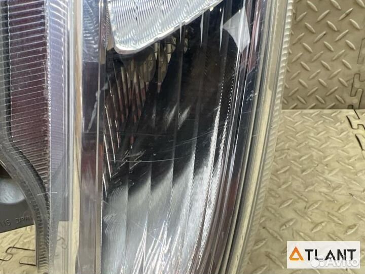 Стоп-сигнал задний правый nissan leaf