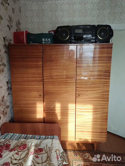 Шифоньер старинный