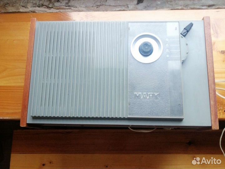 Радиоприемник трехпрограммный