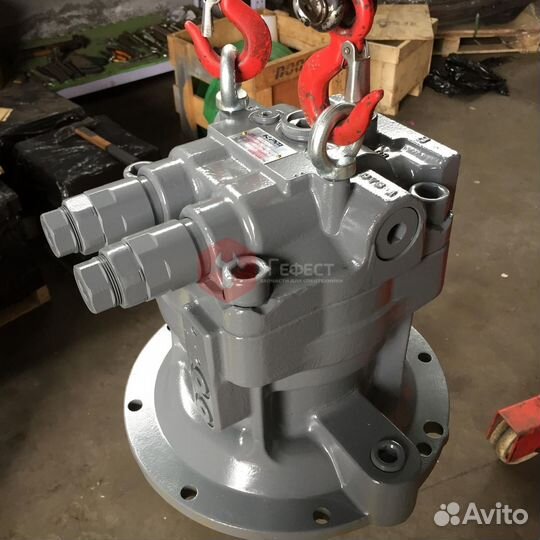 Гидромотор редуктора поворота Hitachi EX200-5