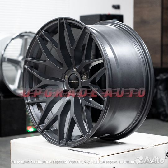 Диски EVO-1 R19 на Mercedes CLS W213 BMW G30 G20