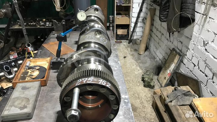 Коленвал DAF XF 105 2013 1684102