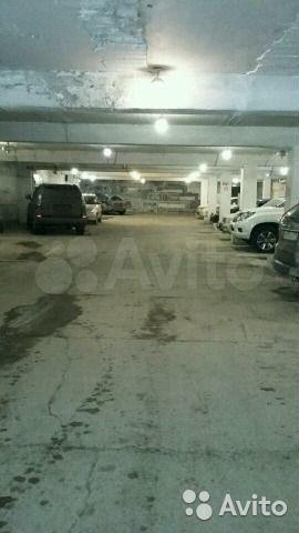 Машиноместо, 24 м²