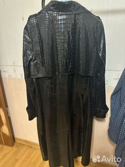 Плащ демисезонный женский 46