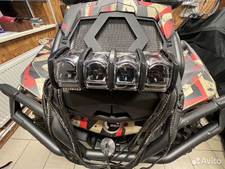 BRP Can-Am Outlander X MR 1000R
