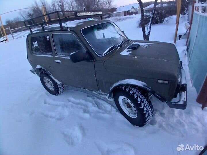 LADA 4x4 (Нива) 1.7 МТ, 1998, 50 000 км