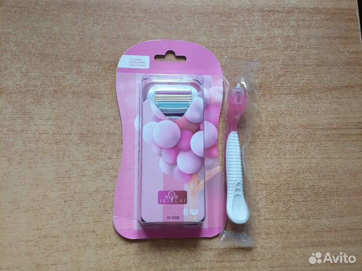 Бритва станок тип Venus для 4лезвийных бритв+блоки