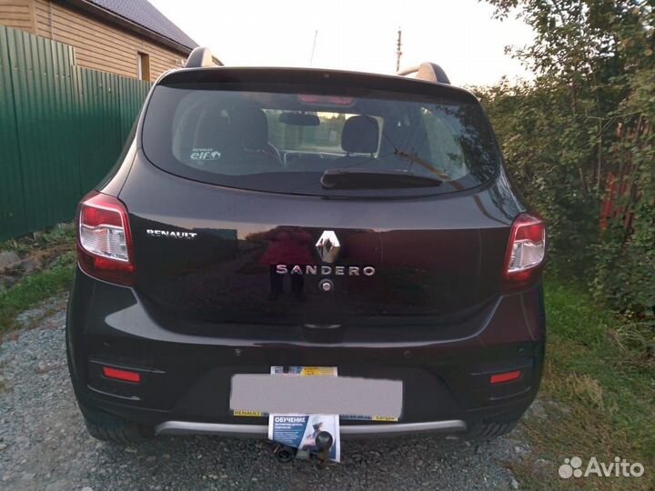 Renault Sandero Stepway 1.6 AT, 2016, 42 000 км