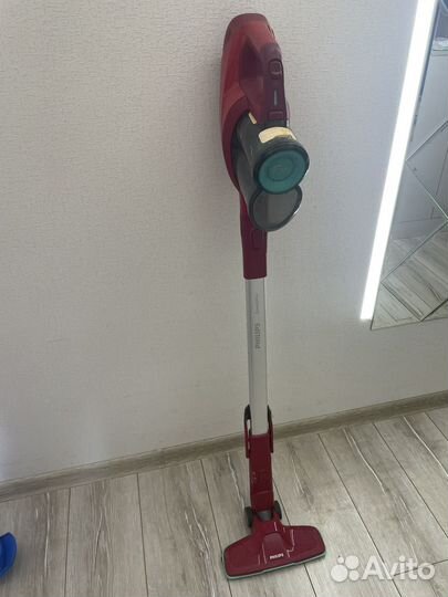 Вертикальный пылесос на запчасти