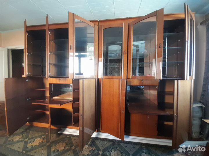 Сервант стенка бу