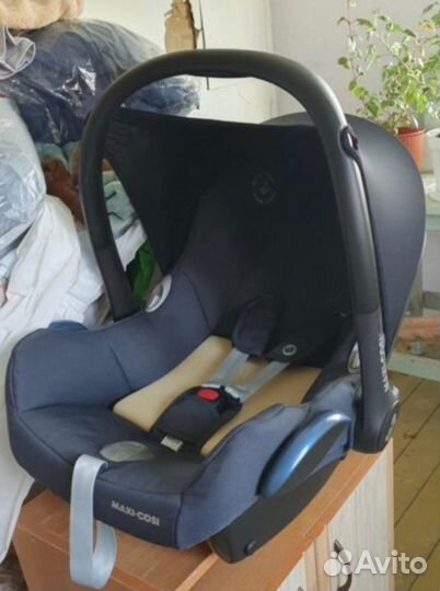 Автолюлька maxi cosi cabriofix