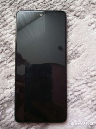 Телефон Samsung
