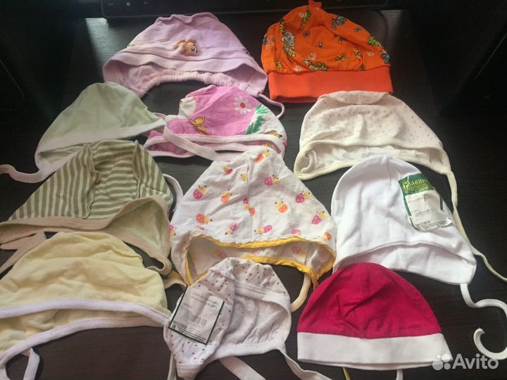 Шапки и другие головные уборы и обувь