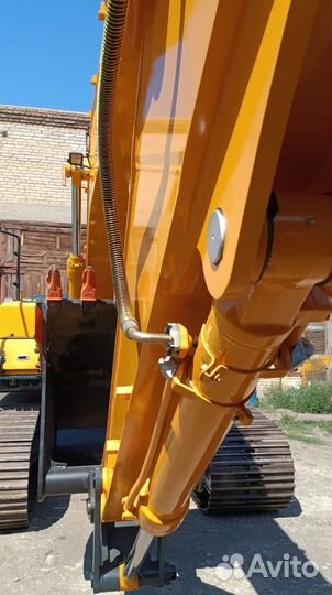 Гусеничный экскаватор Hyundai R 220LC-9S, 2017