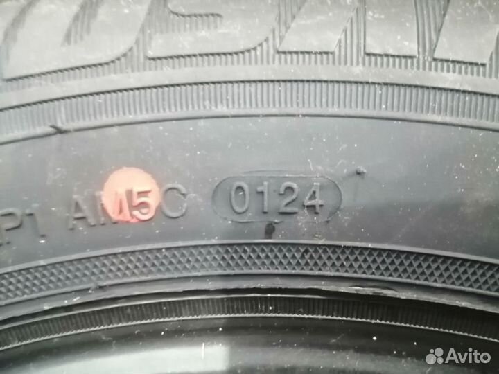 Landsail LS388 215/60 R16 95