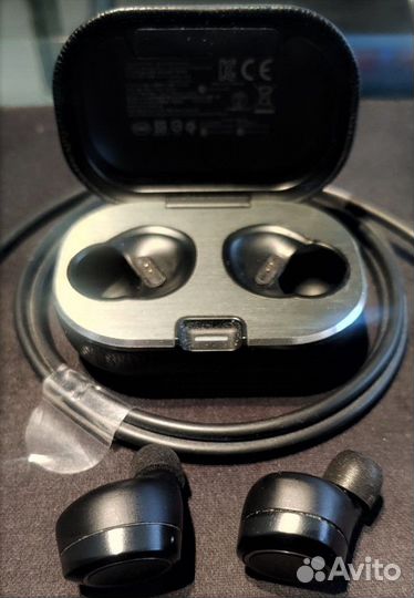 Bang & Olufsen BeoPlay E8 2.0 TWS (Black)