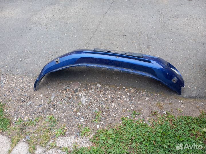 Продам передний бампер рав 4