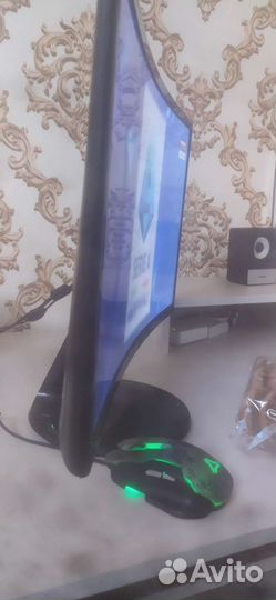 Монитор samsung LC24F390FHI