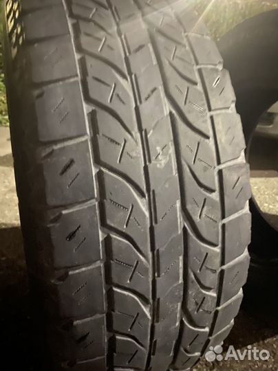 Yokohama Geolandar A/T G015 275/65 R17 115H