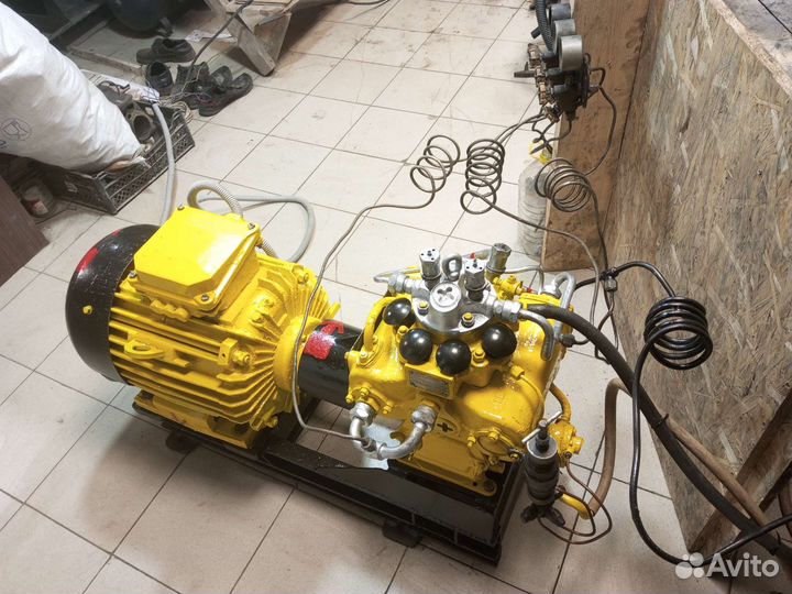 Компрессор высокого давления 300 бар