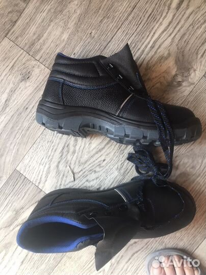 Ботинки рабочие 43,44размер,хороший торг