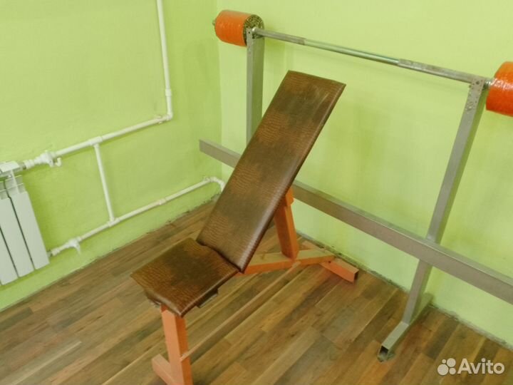 Скамья для жима со штангой