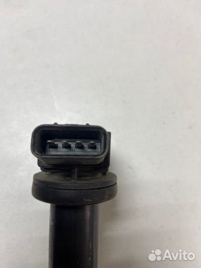 Катушка зажигания Toyota Corolla E12 1.6 2004