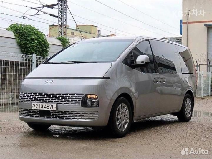 Hyundai Staria 2.2 AT, 2021, 48 000 км